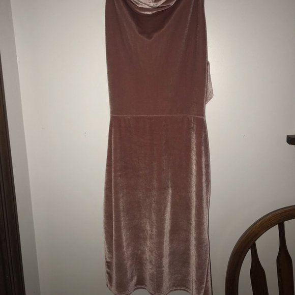 Fashion Nova Dresses Fashion Nova Pink Velvet Skin Tight Dress